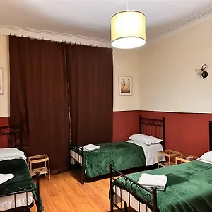  Hostel Pardis Italy