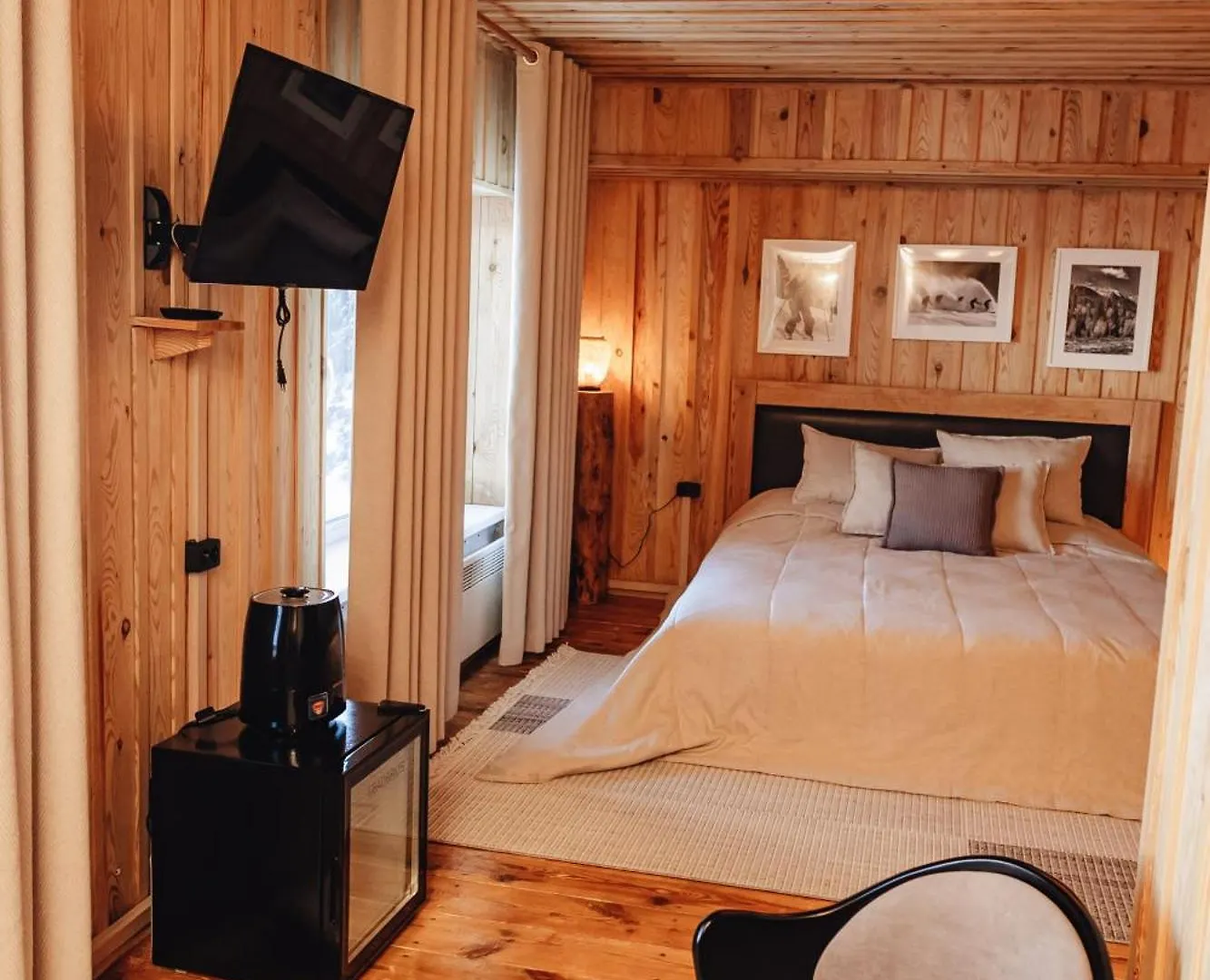 Le Mont Hotell Alma-Ata